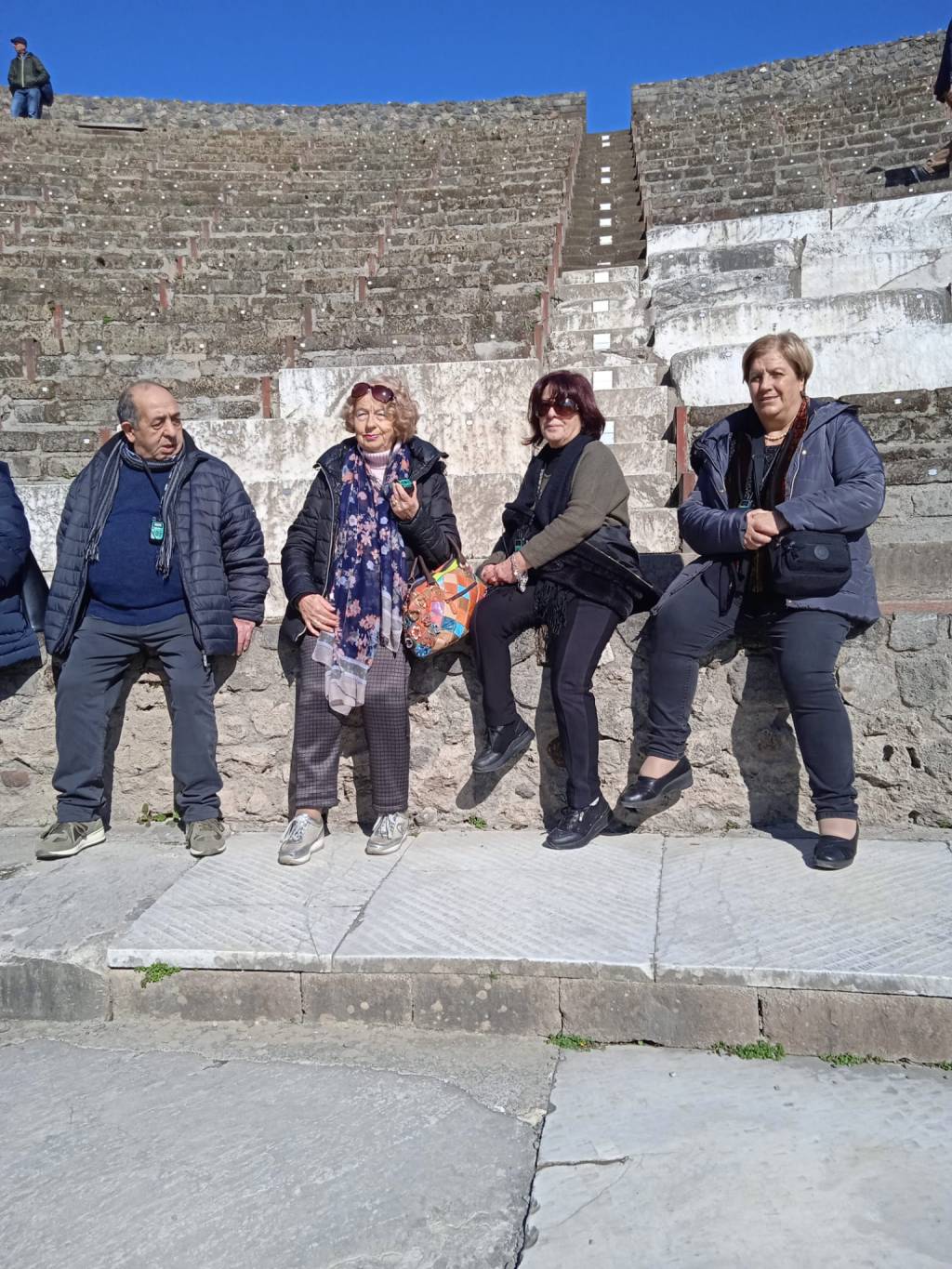 Il Centro Sociale Anziani di Santa Felicita e andato a Pompei.